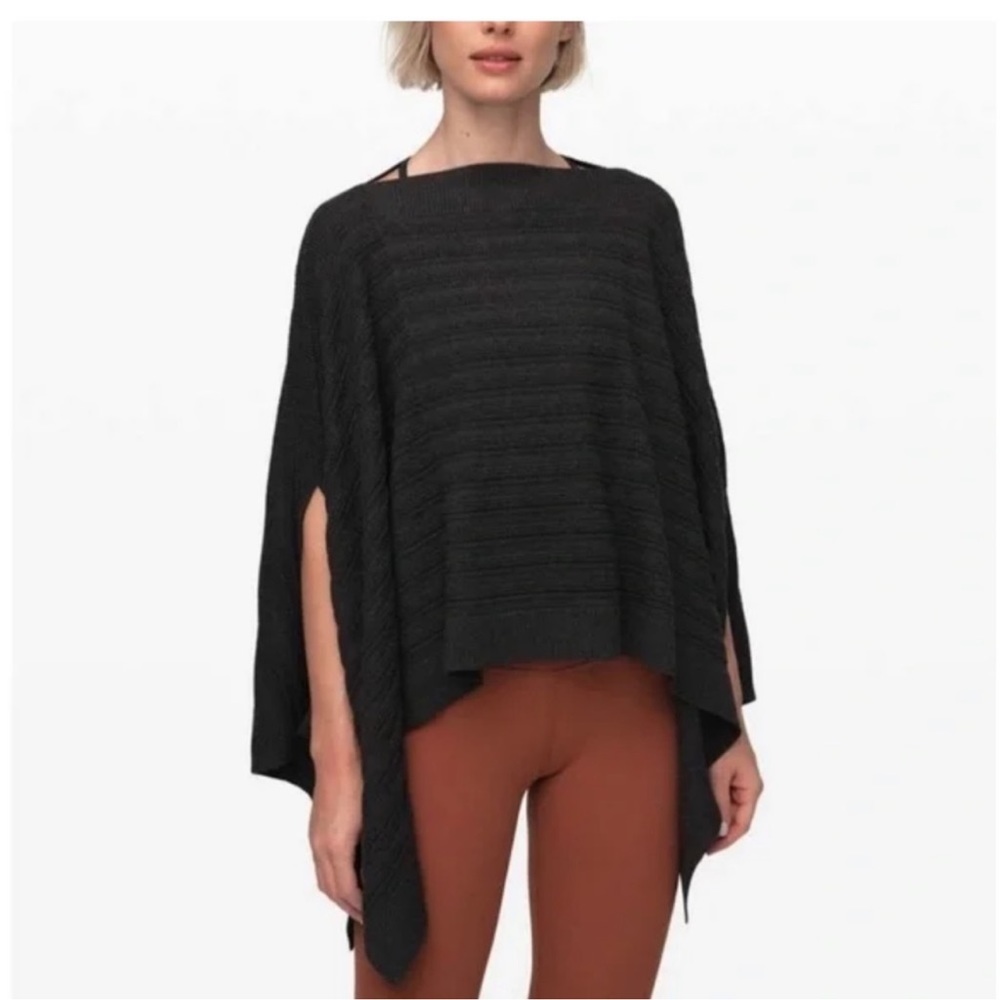 Lululemon Forward Flow Knit Poncho